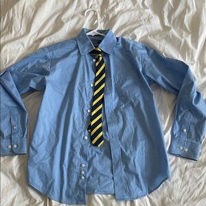 Izod Light Blue Shirt with Yellow and Black Striped Tie